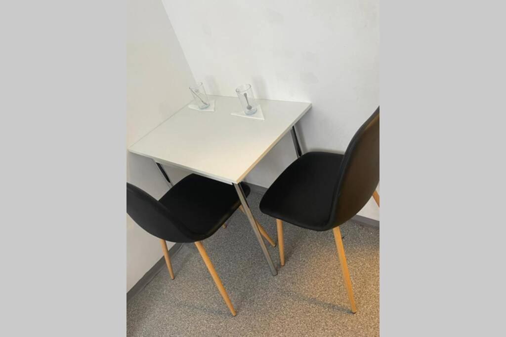 Private Room Near Vienna City Center 1 מראה חיצוני תמונה